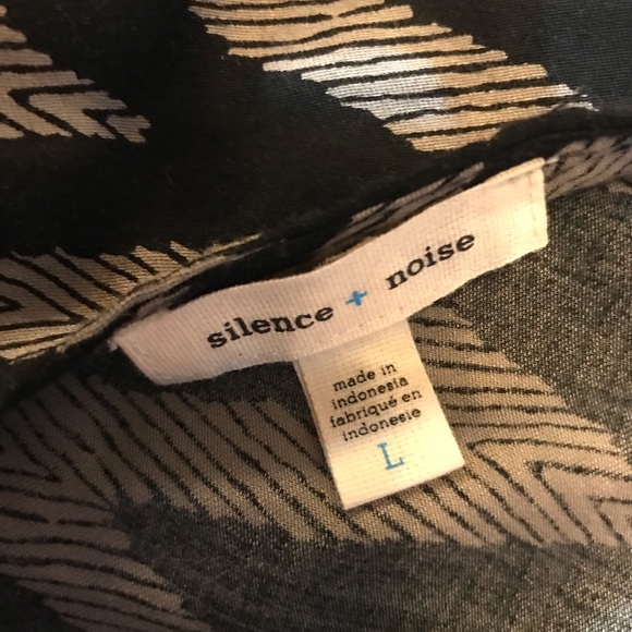 Boho Silence and Noise Tank - Picture 4 of 4